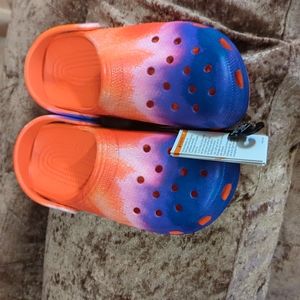 Crocs. NWT
